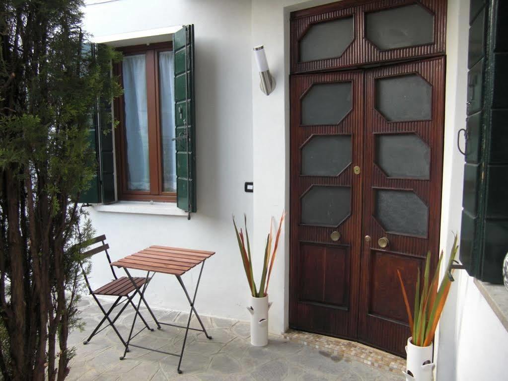 מסטרה Casa D'Oro Rooms מראה חיצוני תמונה