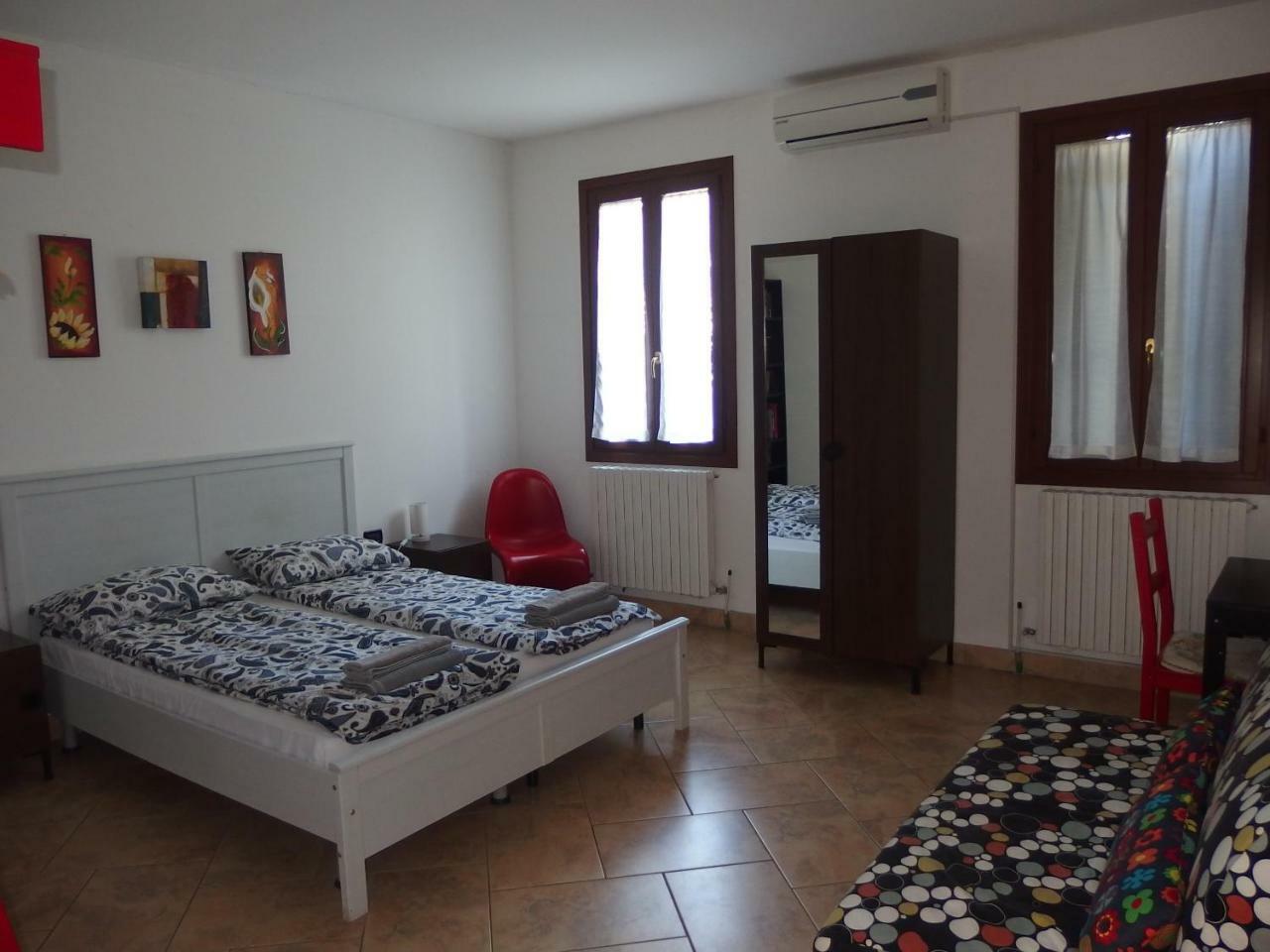 מסטרה Casa D'Oro Rooms מראה חיצוני תמונה